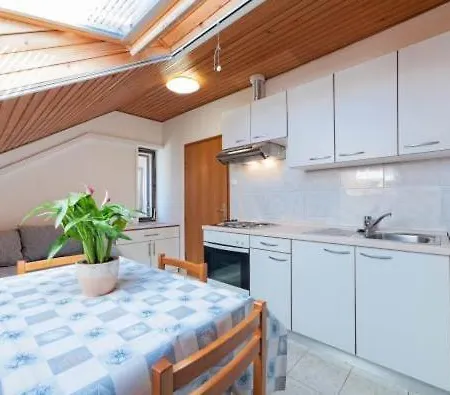 Bozo Apartamento Vodice